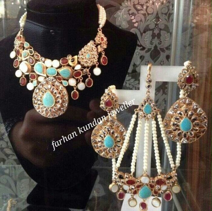 Necklace set - Image 1