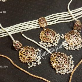 Choker set