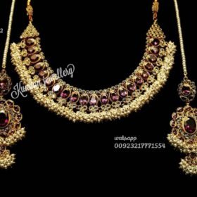 Necklace set