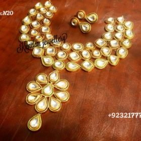 Necklace set