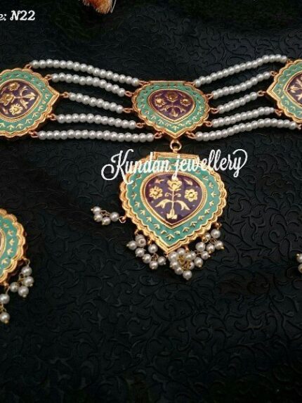 Choker set