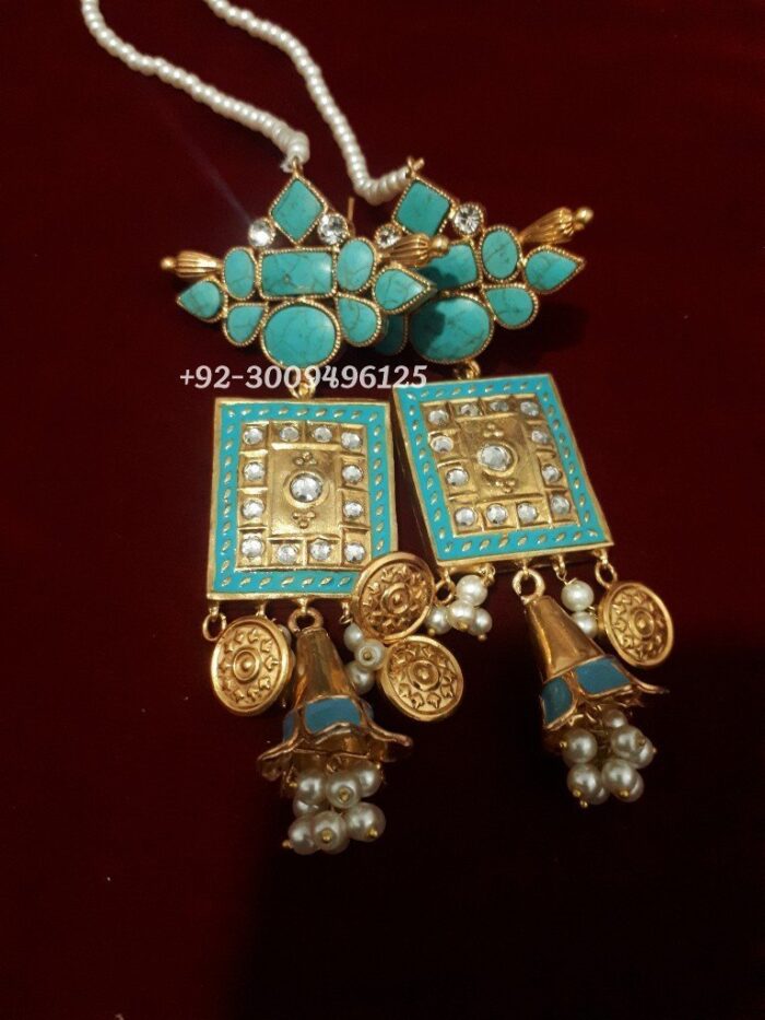 earrings - Image 1