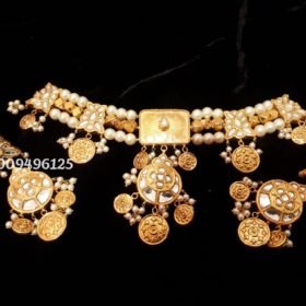 choker set