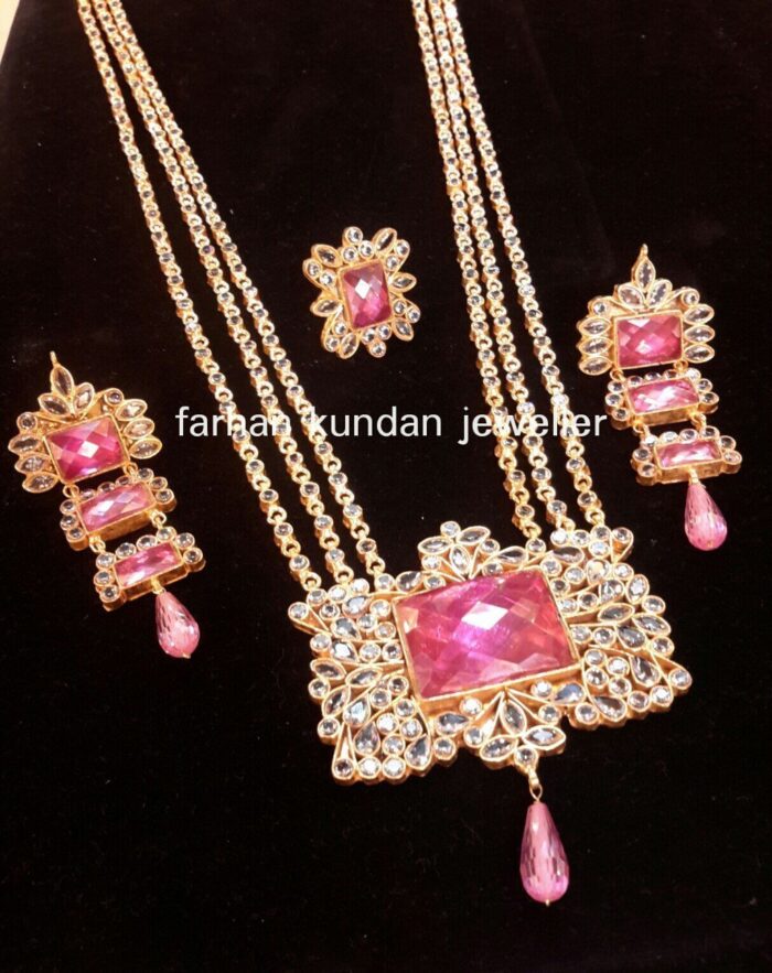 Pink Har set - Image 1
