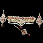Choker set