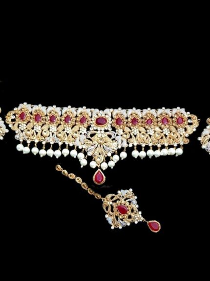 Choker set