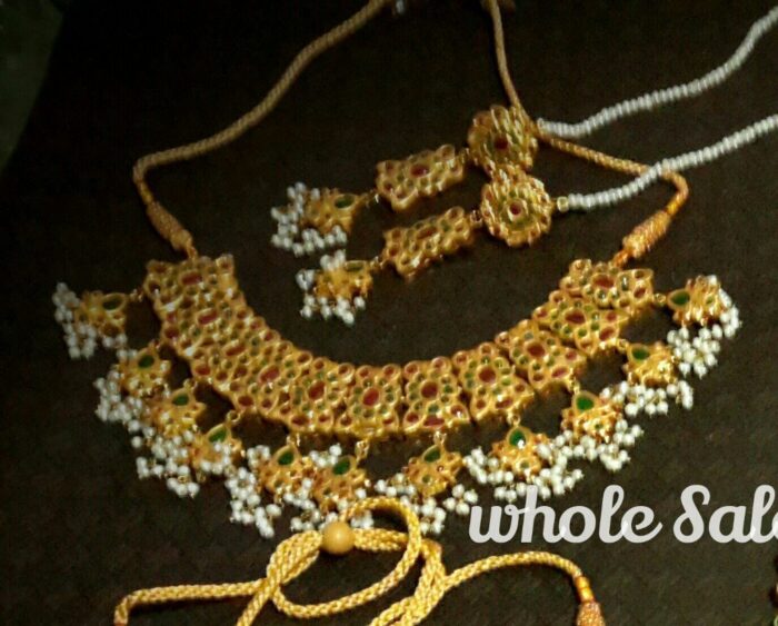 Necklace set - Image 1