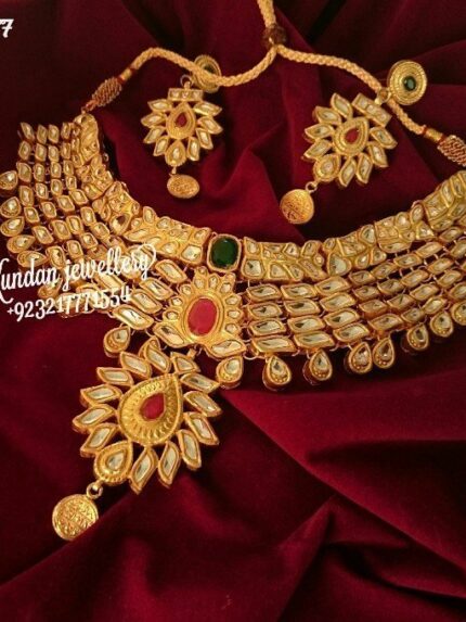 Necklace set