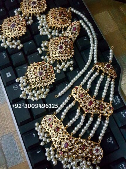 Earrings jhumar