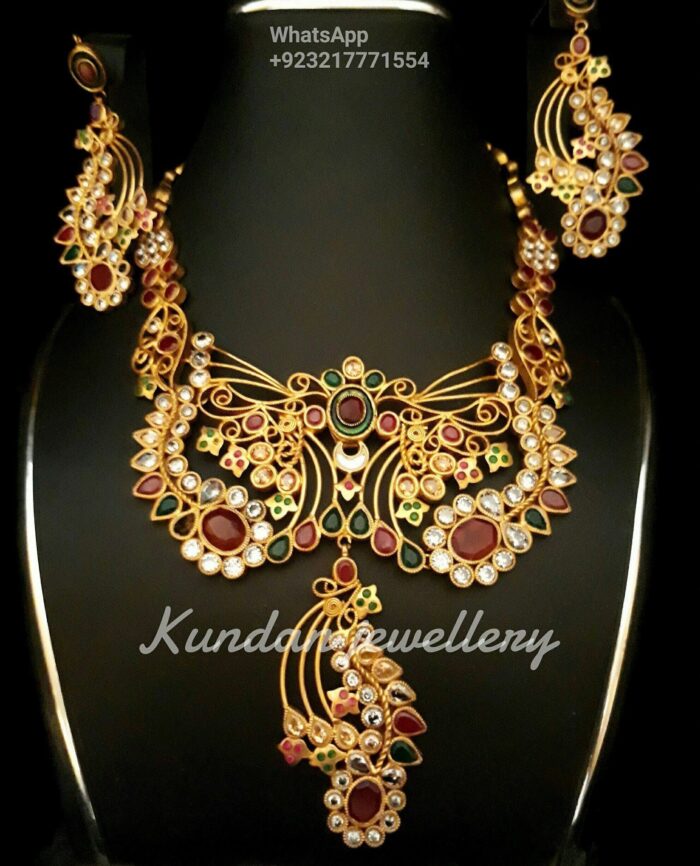 Necklace Set - Image 1