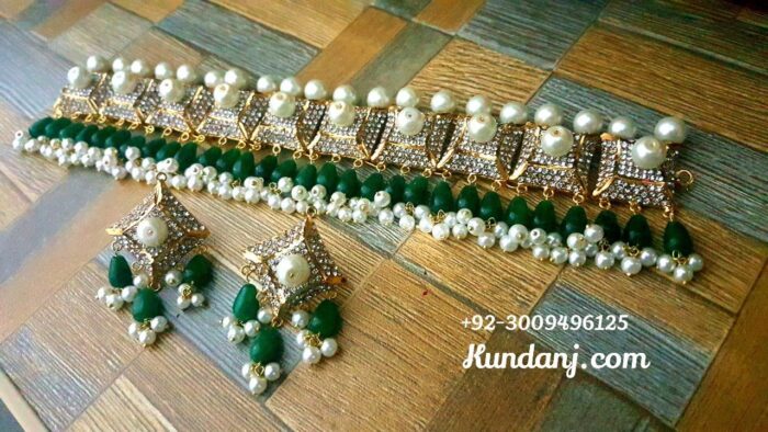 Green Choker Set - Image 2