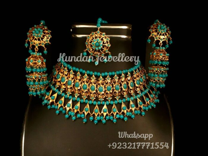 Turquoise Choker set - Image 1