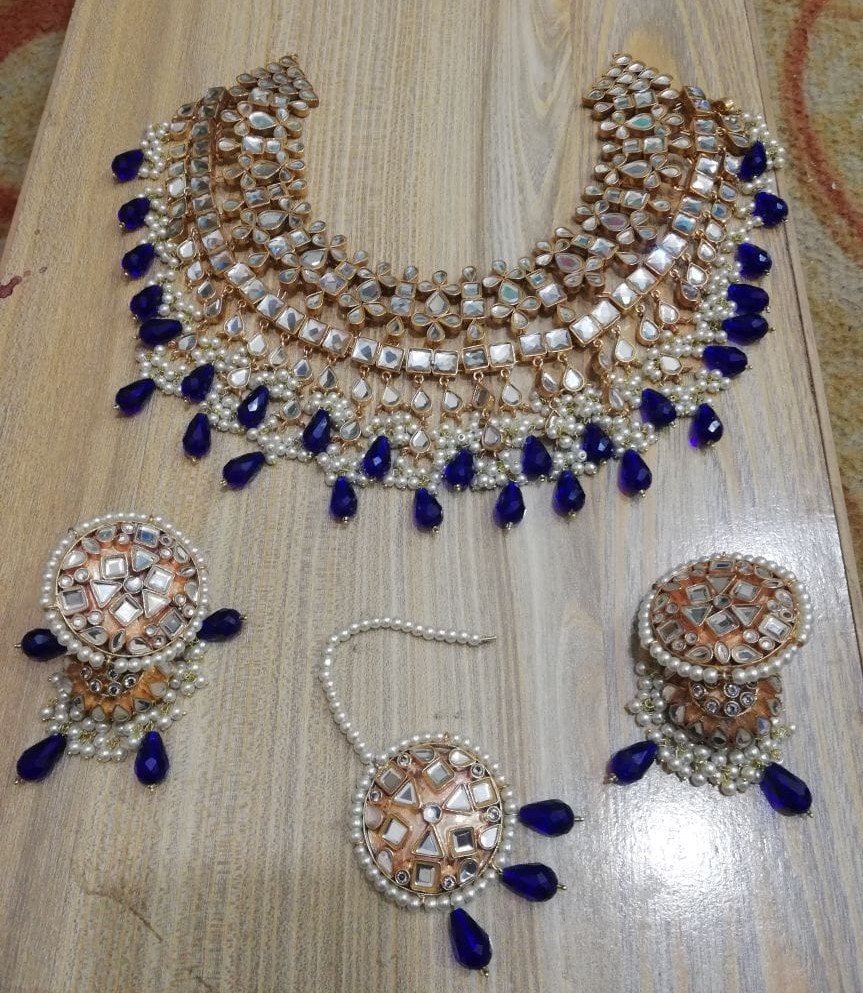 44126911_998123097024592_5547997547609456640_o_998123093691259 Necklace Set - Image 1