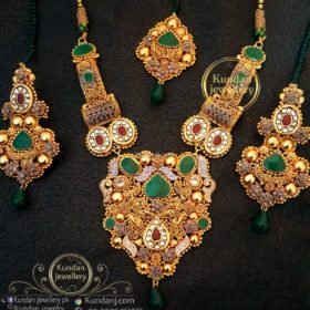 Necklace Set