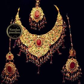 Necklace Set
