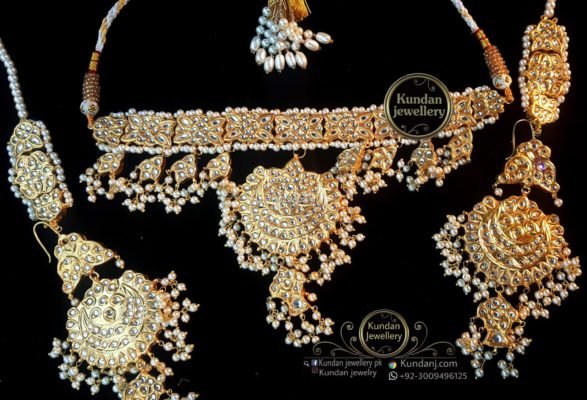 Choker Set