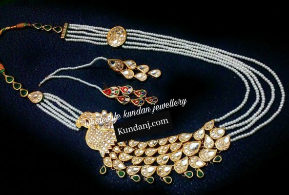 Brooch Set