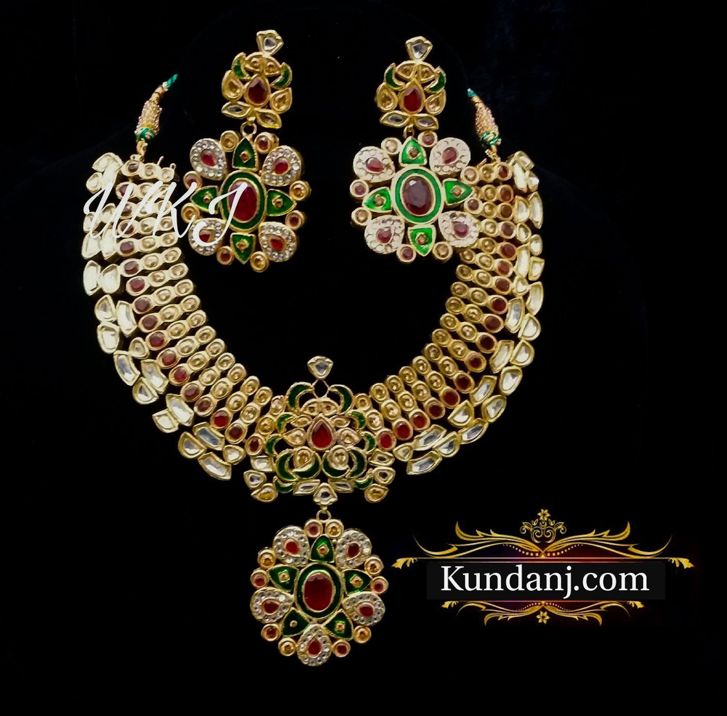 N161 Necklace Set - Image 1