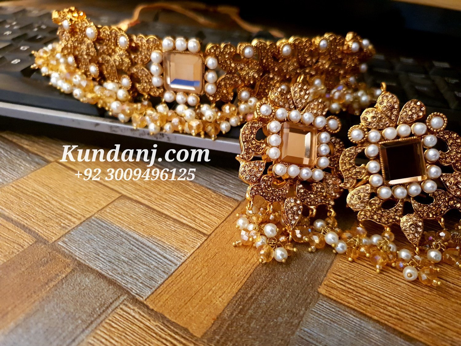 C83 Choker Set - Image 1