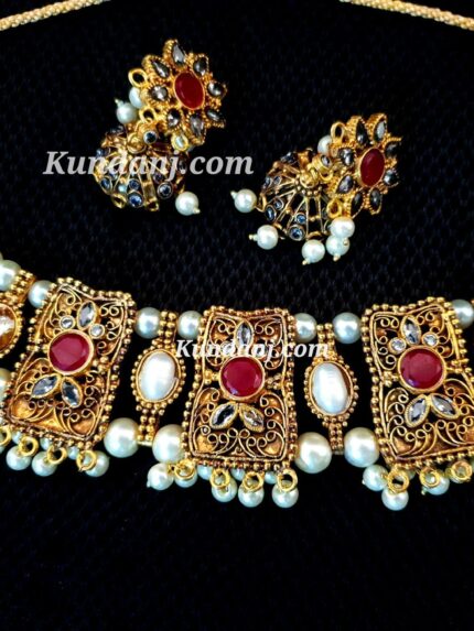 Necklace Set