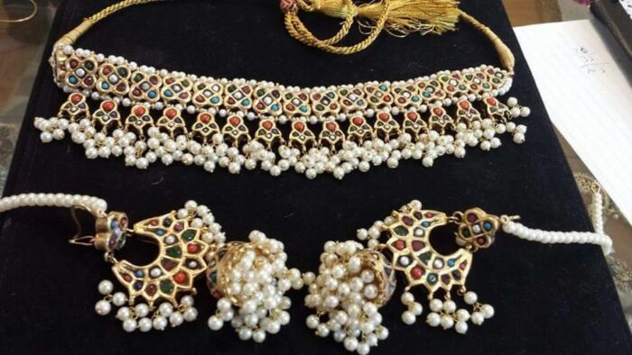 Choker Set - Image 1