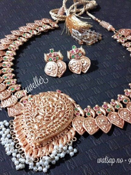 Necklace Set