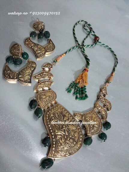 Necklace Set
