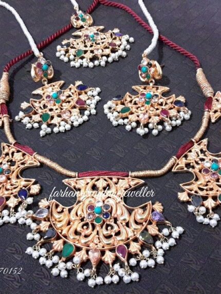 Necklace Set