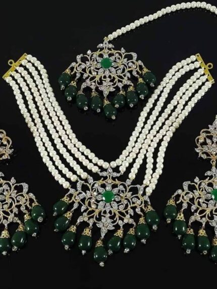 Necklace Set