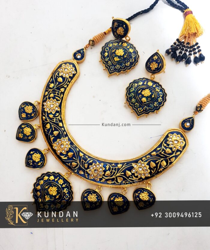 Necklace Set - Image 1