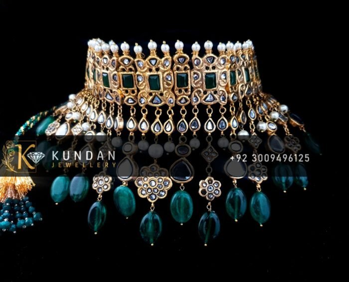 Choker Set