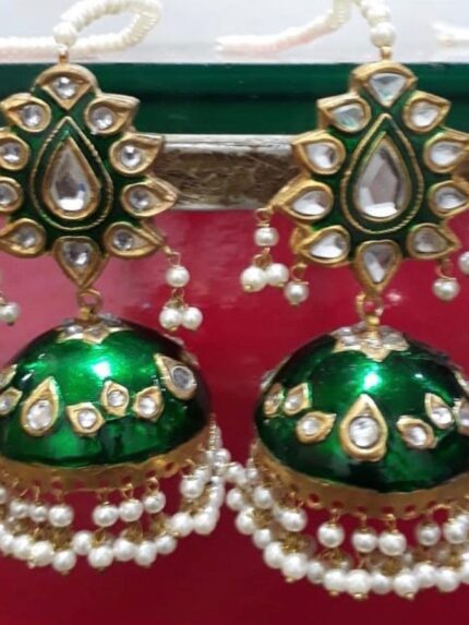 Jhumkay