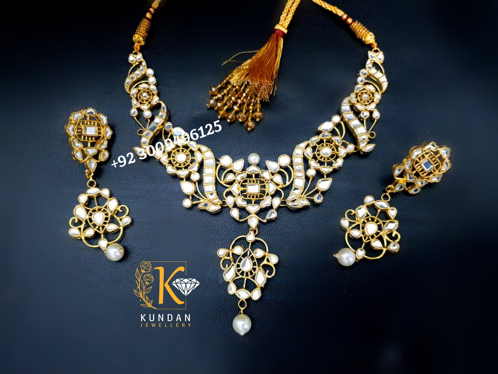 N295 Necklace Set - Image 1